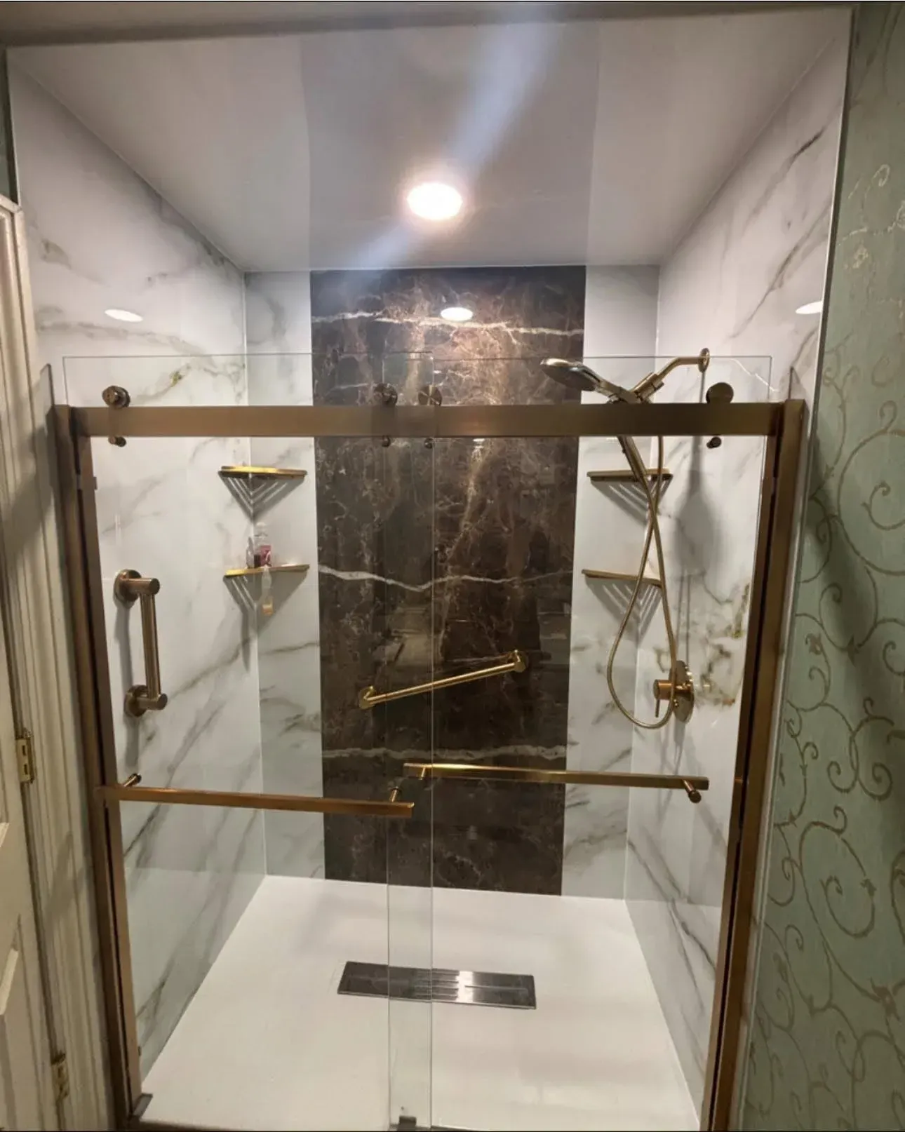 walk-in-shower-elm-springs-ozark-home